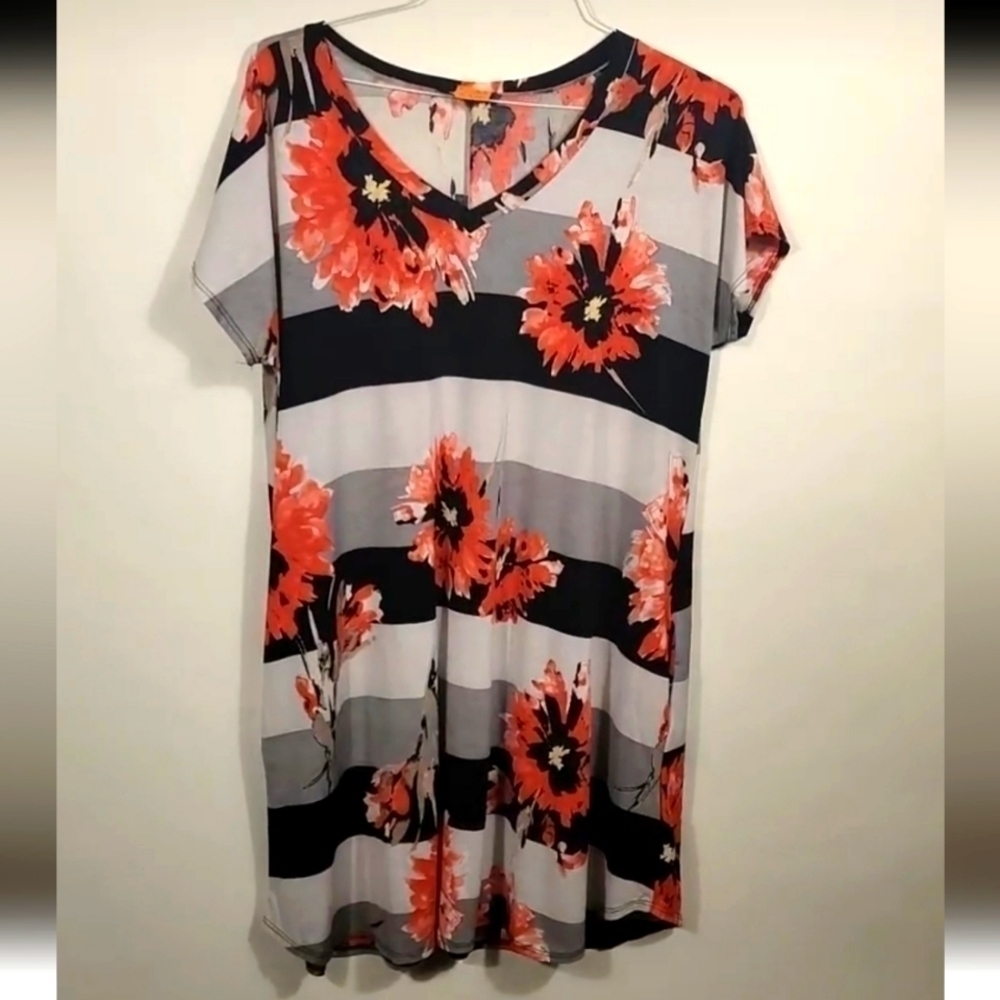 Like New Size L Floral Summer Dress | Red Midi Sundress Flowy